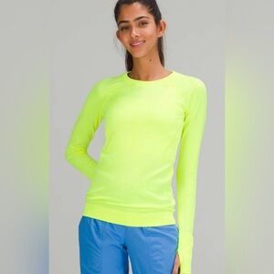 Lululemon | Rest Less Pullover | Highlight Yellow | Size 2 | Excellent condition